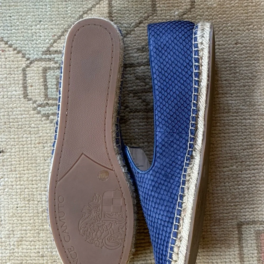 Vince Camuto espadrilles